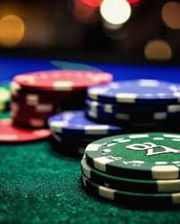 casinopus slot online game running on mobile device with PHP balance display